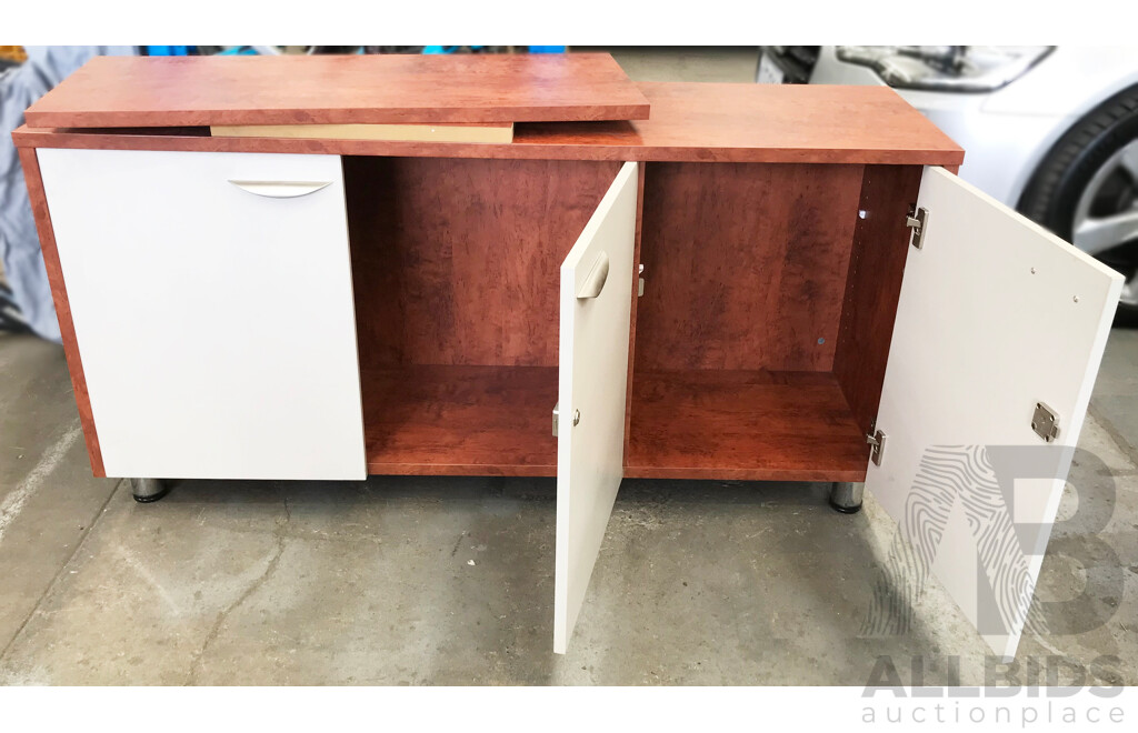 Lot of Assorted Office Furniture