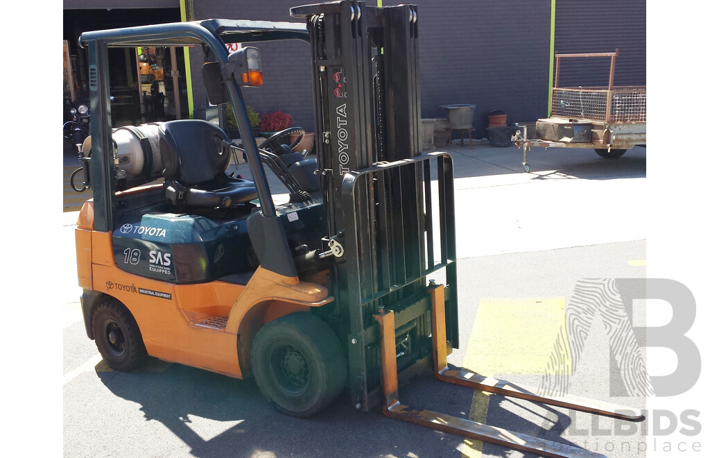 2006 Toyota 42-7FG18 LPG/Petrol Powered Counterbalance Forklift