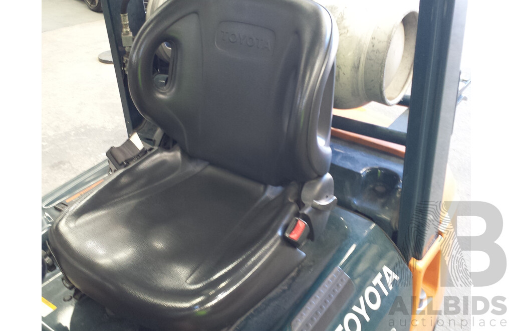 2006 Toyota 42-7FG18 LPG/Petrol Powered Counterbalance Forklift