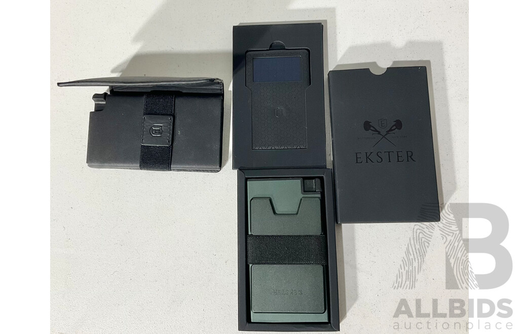 Ekster Aluminium Cardholder, Leather Card Holder and Extra Card Tracker