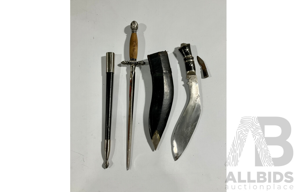 Replica Tr-Lobe Dagger and Vintage Gurkha Dagger