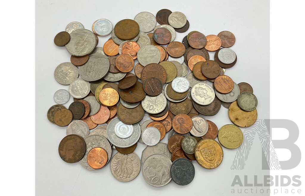 Collection of International Coins Including USA, New Zealand, Euro, Fiji and More, 550 Grams