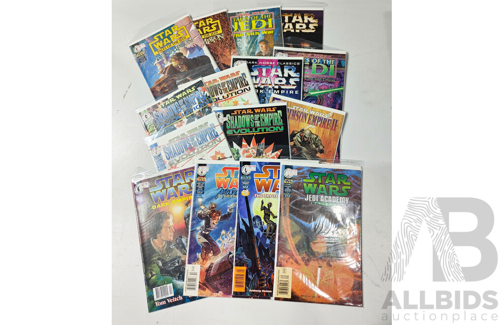 Collection of Star Wars Comics From Dark Horse in Protective Sleeves