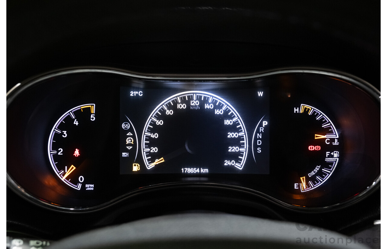 10/2013 Jeep Grand Cherokee Laredo (4x4) WK MY14 4d Wagon Metallic Blue Turbo Diesel V6 3.0L