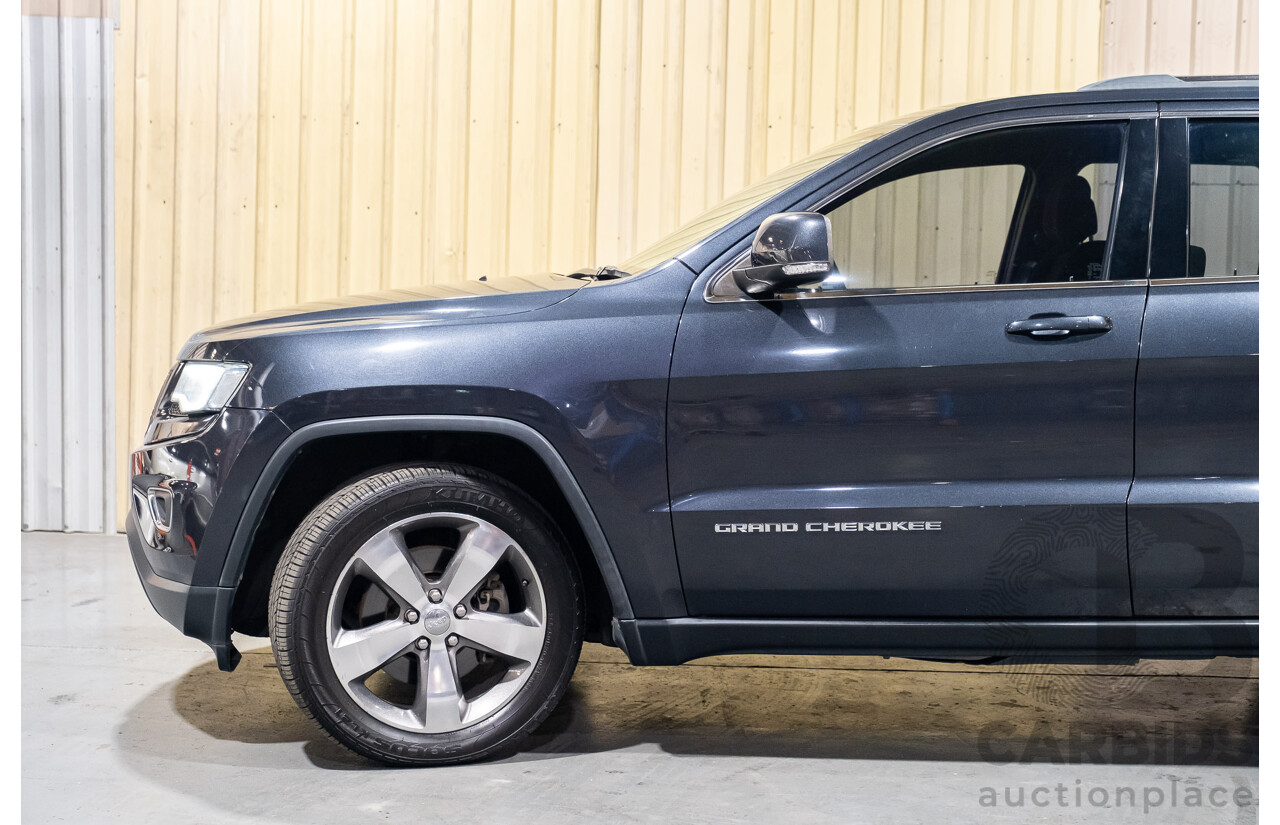 10/2013 Jeep Grand Cherokee Laredo (4x4) WK MY14 4d Wagon Metallic Blue Turbo Diesel V6 3.0L