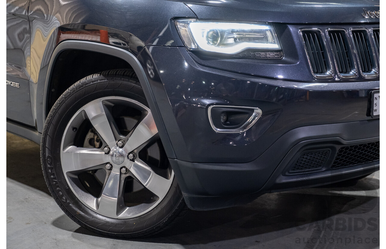 10/2013 Jeep Grand Cherokee Laredo (4x4) WK MY14 4d Wagon Metallic Blue Turbo Diesel V6 3.0L
