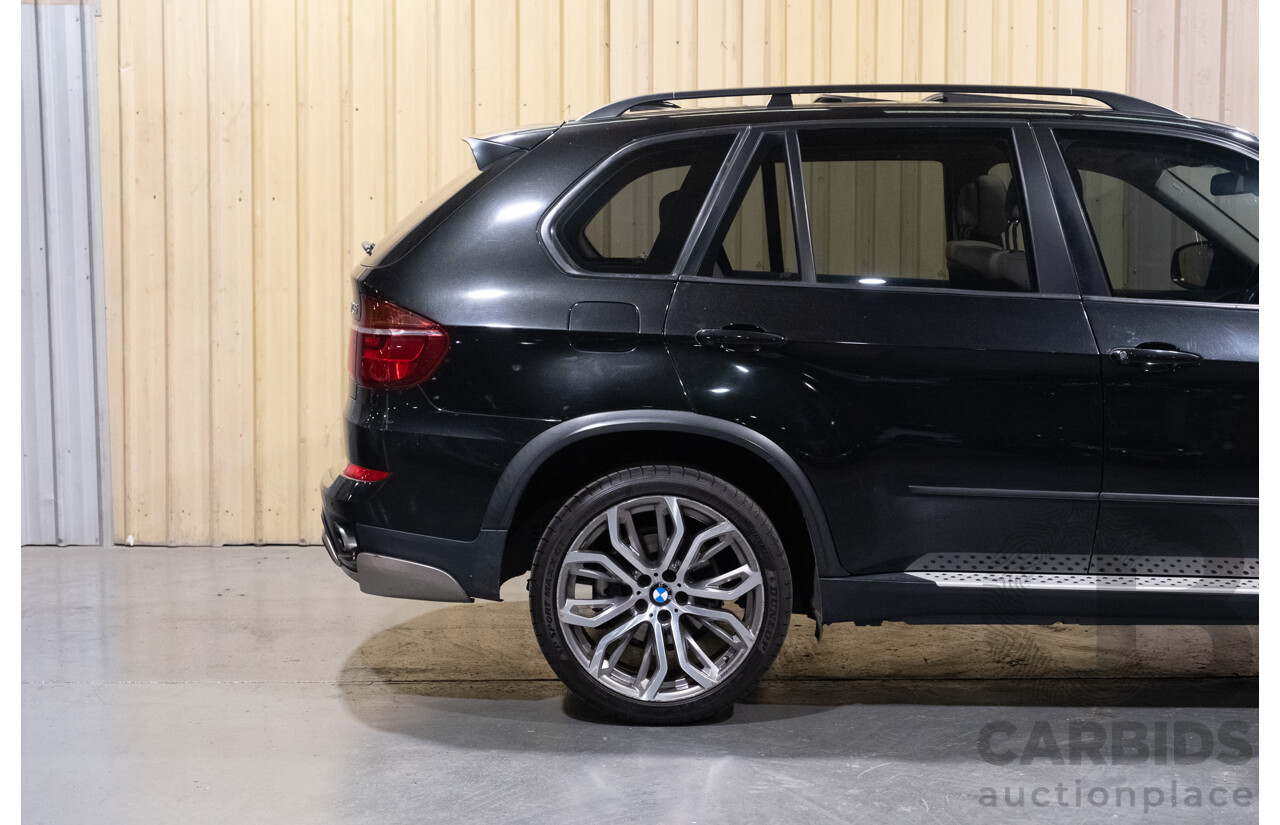 3/2013 BMW X5 X-drive 30d (4x4) E70 MY12 Upgrade 4d Wagon Metallic Black Turbo Diesel 3.0L