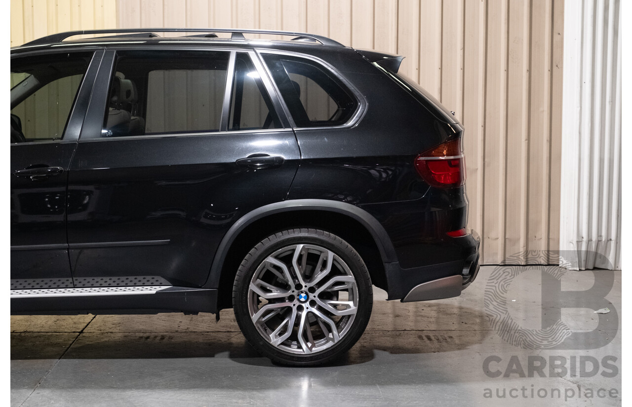 3/2013 BMW X5 X-drive 30d (4x4) E70 MY12 Upgrade 4d Wagon Metallic Black Turbo Diesel 3.0L