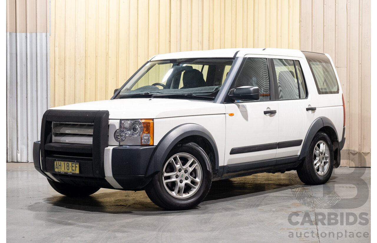 12/2005 Land Rover Discovery 3 TDV6 S (4x4) 4d Wagon White Turbo Diesel 2.7L - 7 Seater