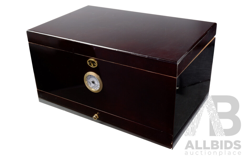 Wooden Lockable Cigar Humidor with Hygrometer and Key