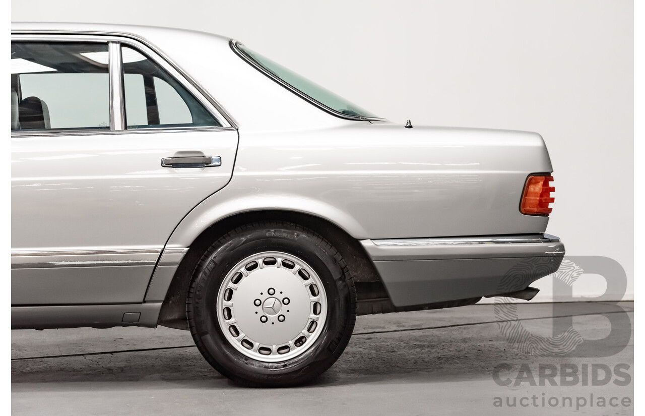 11/1990 Mercedes Benz 420SEL W126 4d Sedan Silver V8 4.2L