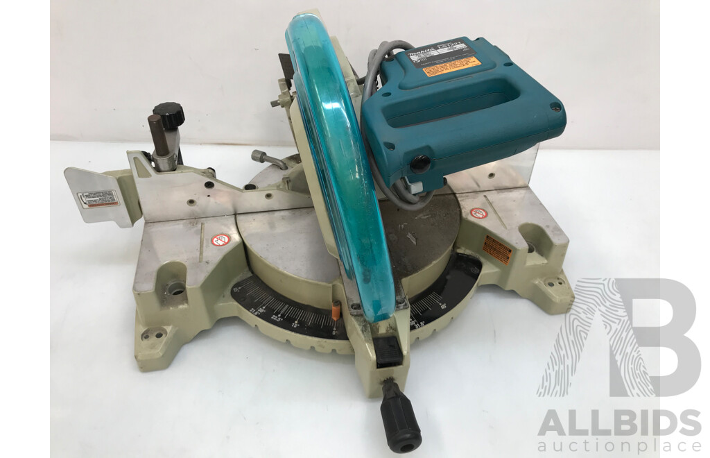 Makita 305mm Electric Compound Saw
