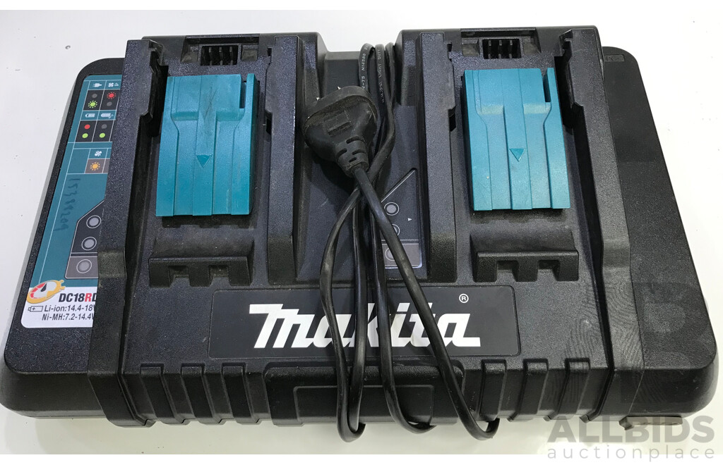 Makita 18 Volt Dual Battery Charging Station