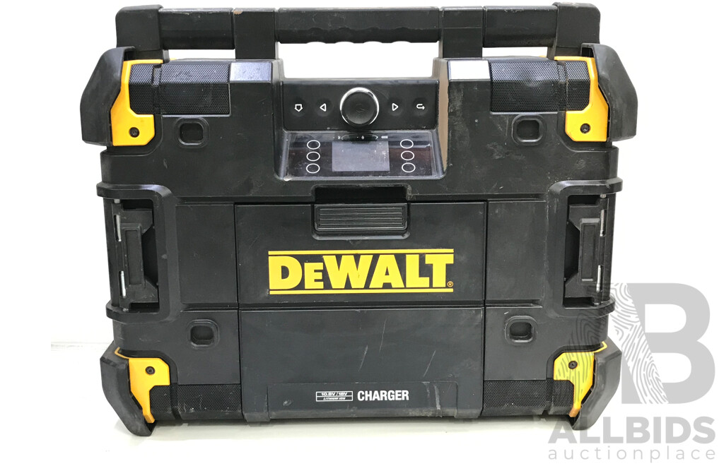 DeWalt TStak Connect Radio with Charger