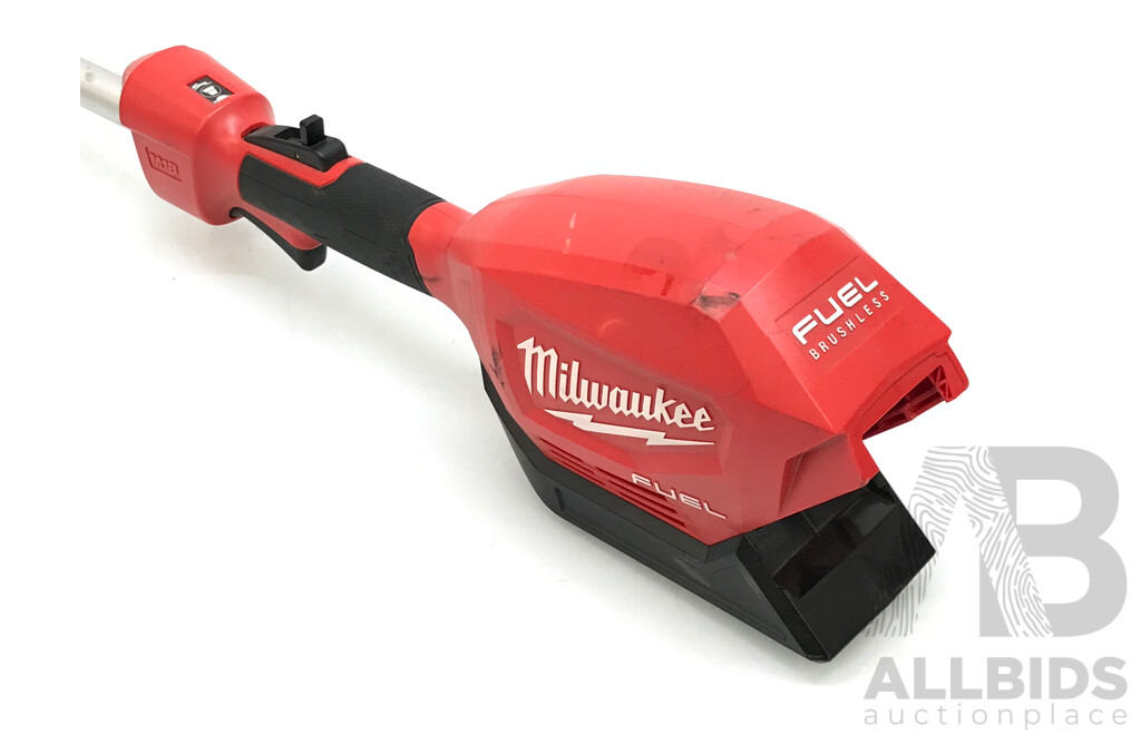 Milwaukee 18V Li-Ion Cordless Fuel Outdoor Multi-Function Power Head - Skin Only
