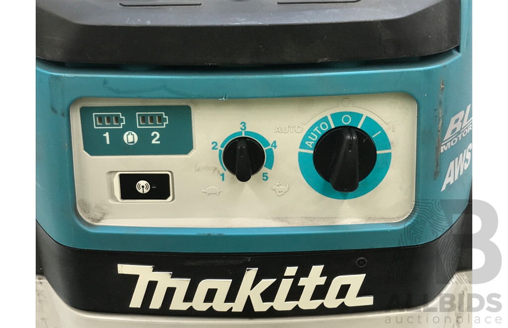 Makita 36 Volt Brushless AWS Cordless Vacuum Cleaner Skin