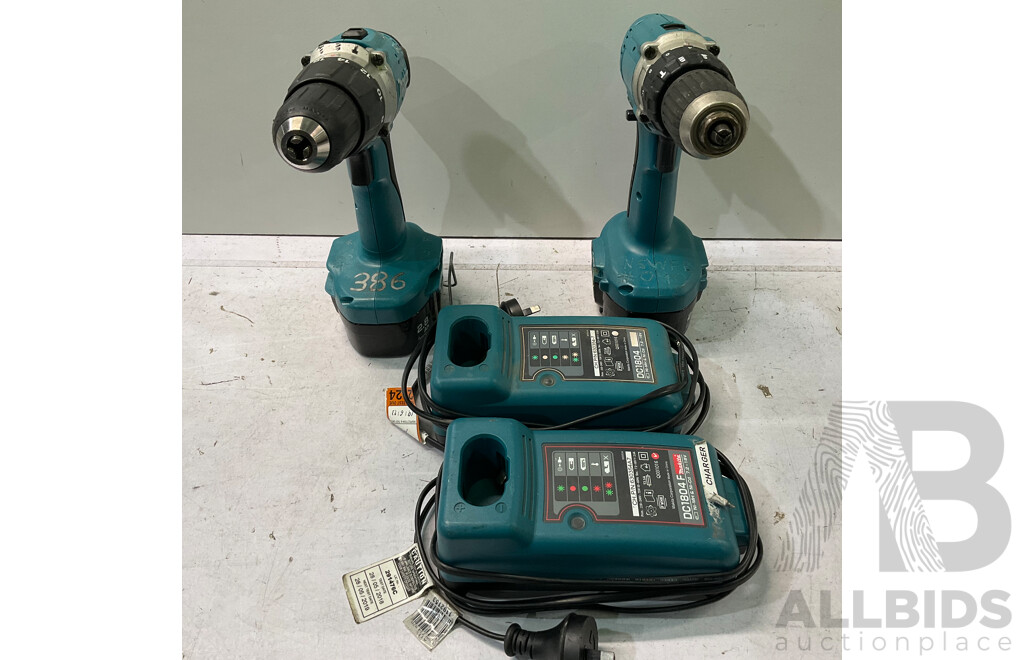 MAKITA (8444D) Chuck Drill 18v (X2) W/ Charger - Lot of 4 - Total ORP $599.99
