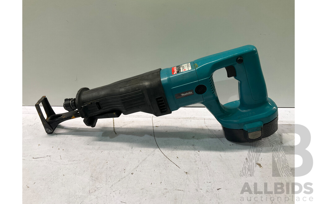 MAKITA (JR180D) Reciprocating Saw - Lot 1509284 | ALLBIDS