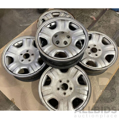 Toyota Steel Wheel Rims - Set of 5