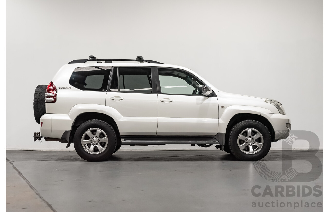 11/2005 Toyota Landcruiser Prado Grande (4x4) GRJ120R 4d Wagon White V6 4.0L