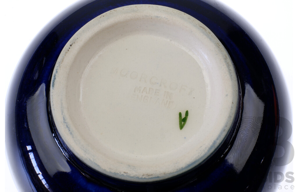 Moorcroft Porcelain Pin Dish in Anemone Pattern