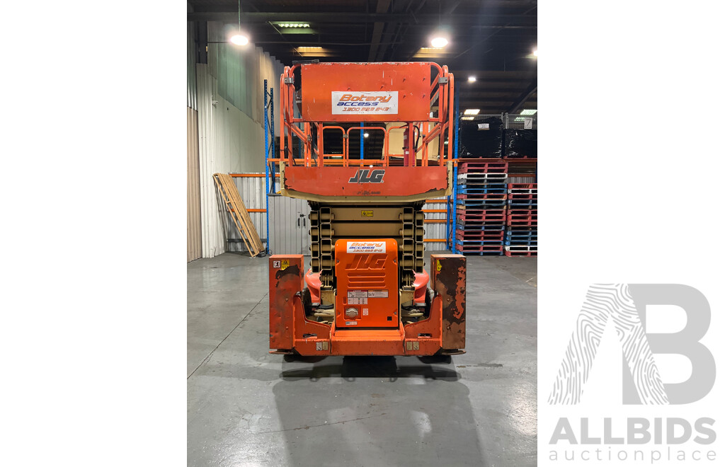 JLG M4069 Electric Scissor Lift