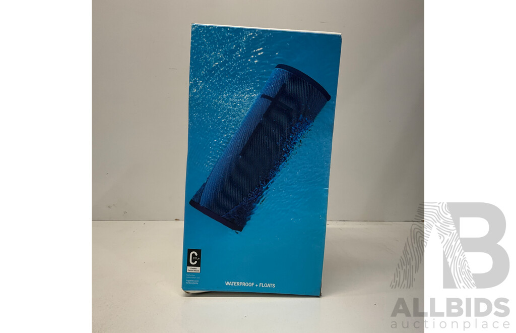 ULTIMATE EARS MEGABOOM 3 Portable Bluetooth Speaker ((Lagoon Blue) - ORP$329.00