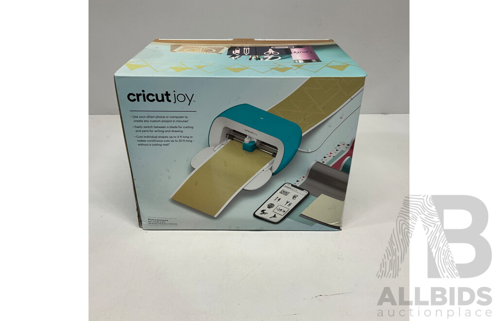 CIRCUT Joy Machine - ORP $298.00