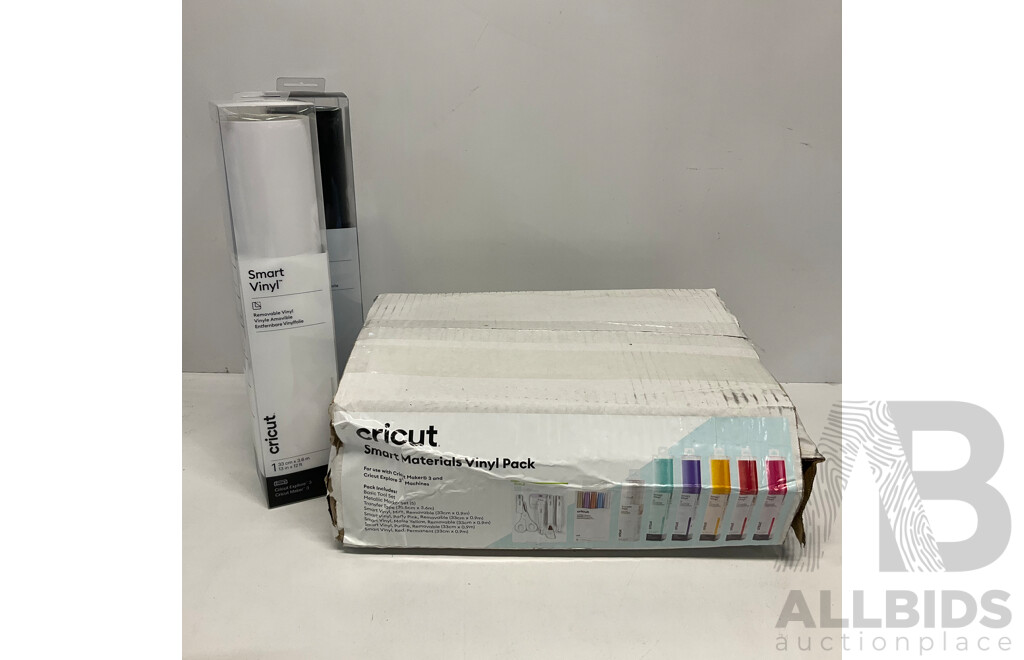 CIRCUT Smart Materials Vinyl Pack & Smart Permanent Vinyl (Black) & Removable Vinyl (White) - Lot of 3 - Estimated Total ORP $168.00