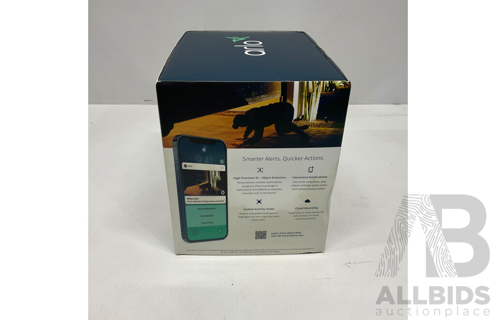 ARLO Ultra 2 4K UHD 3 Wire-Free Security Spotlight Camera System & Smart Hub - ORP $1,099.00
