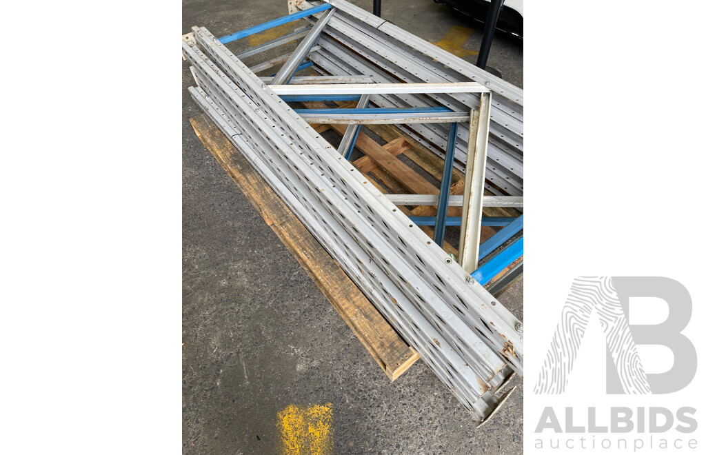 Warehouse Pallet Rack Shelving  - 5 Uprights - 12 Beams