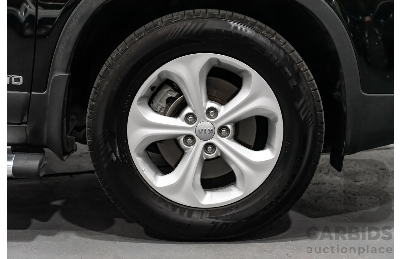7/2013 Kia Sorento Si (4x4) XM MY13 4d Wagon Black Turbo Diesel 2.2L - 7 Seater