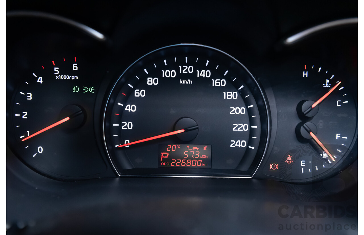 7/2013 Kia Sorento Si (4x4) XM MY13 4d Wagon Black Turbo Diesel 2.2L - 7 Seater