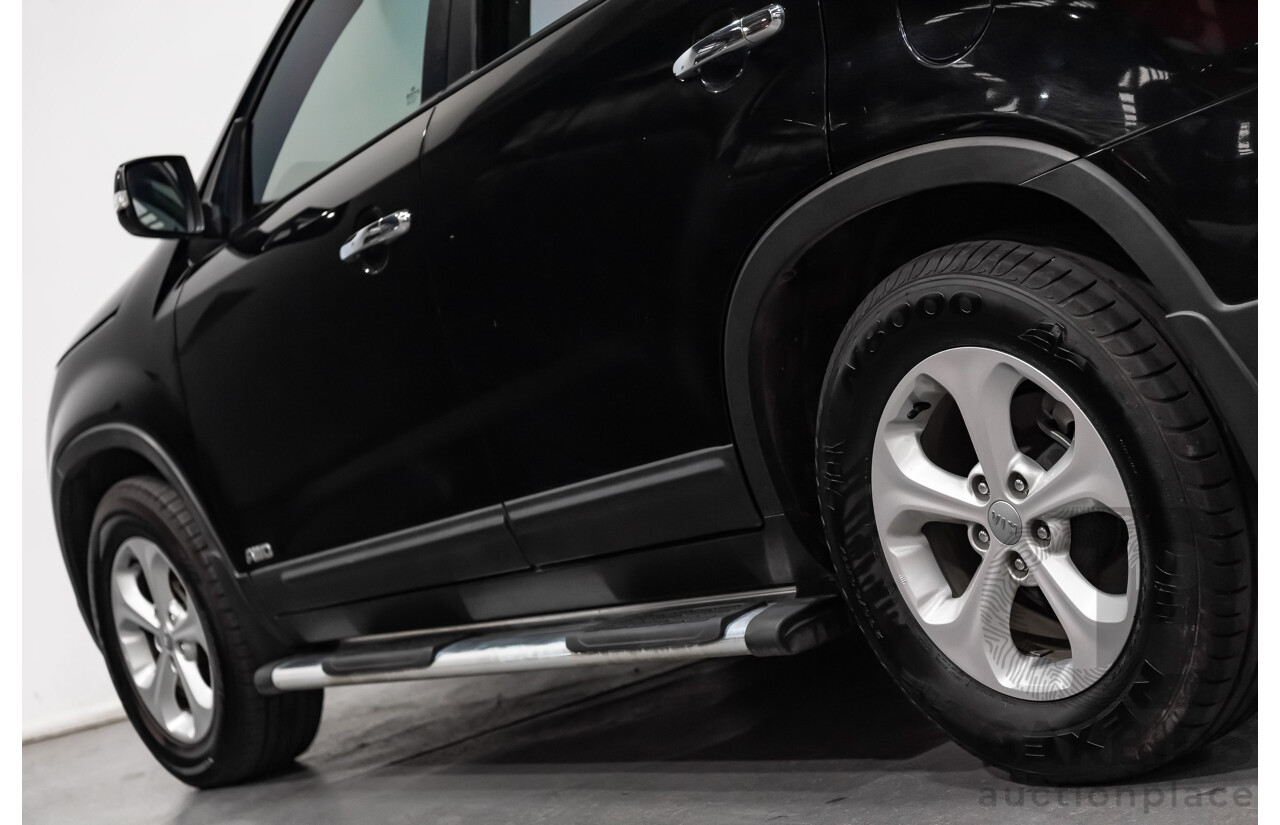 7/2013 Kia Sorento Si (4x4) XM MY13 4d Wagon Black Turbo Diesel 2.2L - 7 Seater