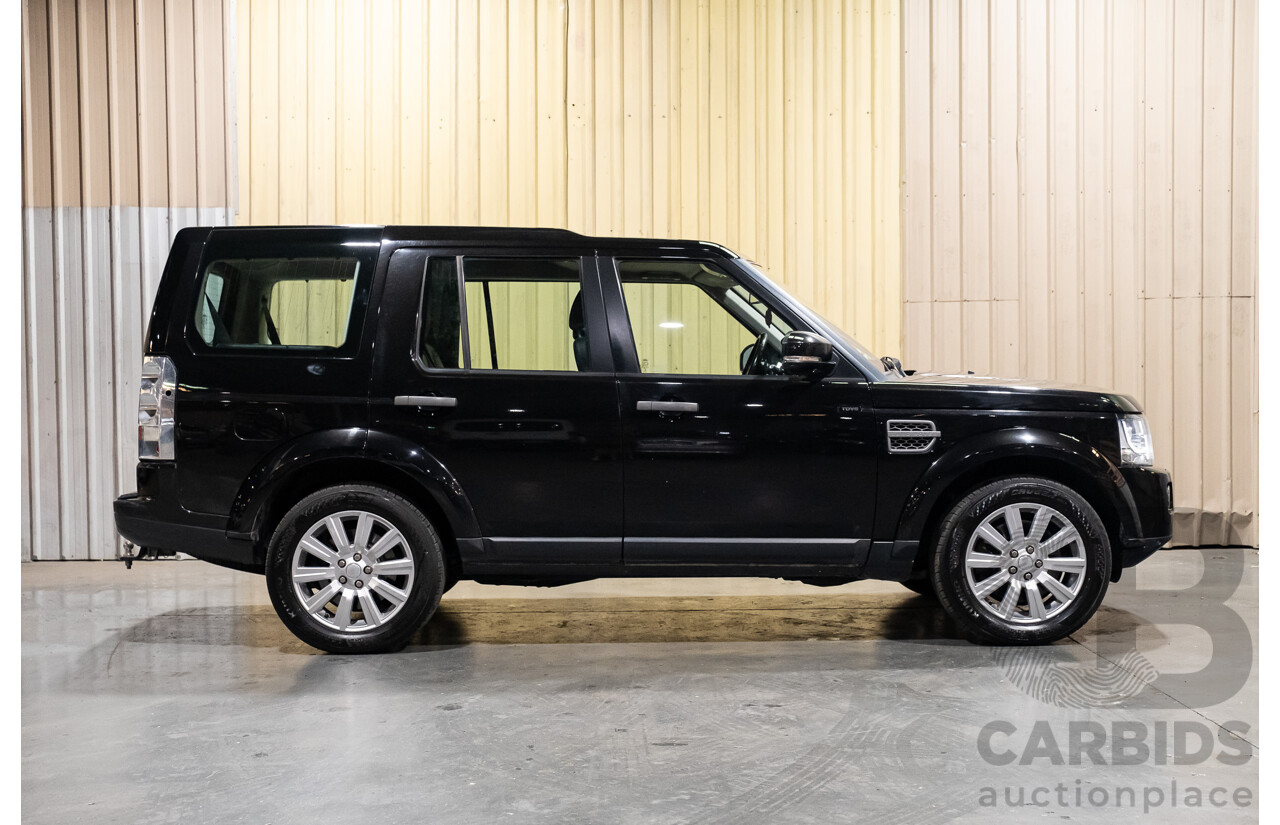 12/2016 Land Rover Discovery 4 3.0 TDV6 MY16 4d Wagon Ultimate Black Metallic V6 Turbo Diesel 3.0L - 7 Seater