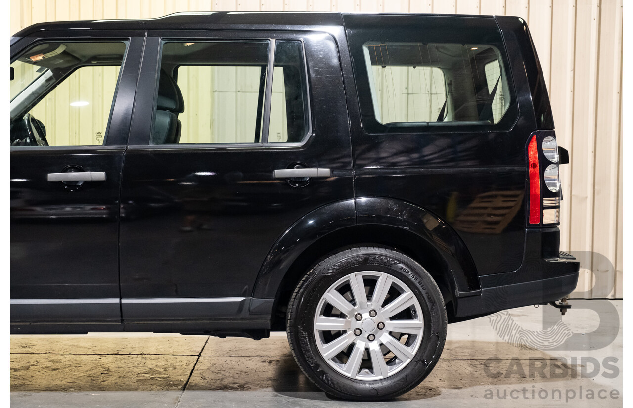 12/2016 Land Rover Discovery 4 3.0 TDV6 MY16 4d Wagon Ultimate Black Metallic V6 Turbo Diesel 3.0L - 7 Seater