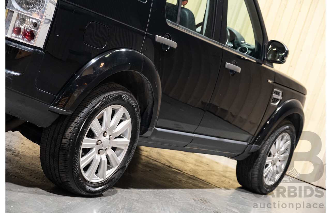 12/2016 Land Rover Discovery 4 3.0 TDV6 MY16 4d Wagon Ultimate Black Metallic V6 Turbo Diesel 3.0L - 7 Seater