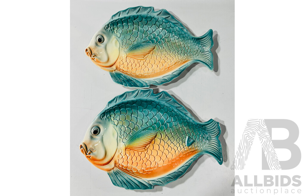 Cute Kitsch Pair of Ceramic Fish Platters