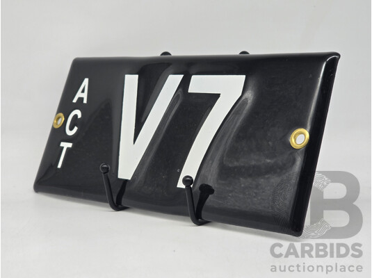 ACT Two Character Alpha Numeric Number Plate - V7 (Letter V, Number 7)