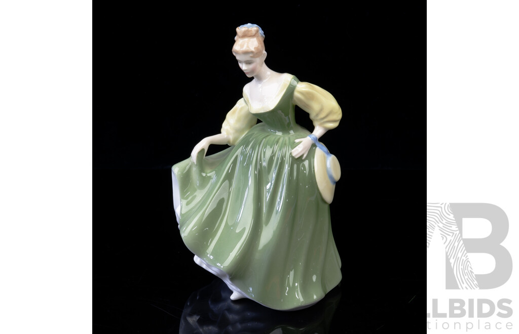 Royal Doulton Porcelain Lady Figurine, Fair Lady HN 2193