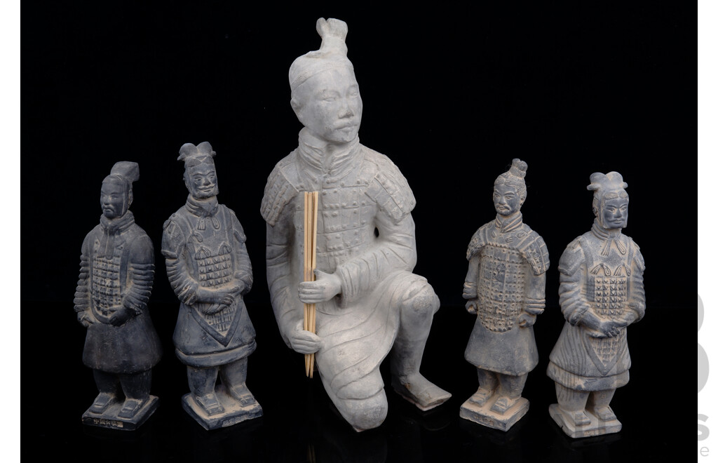 Collection Five Chinese Terracotta Warrior Figures, Contemporary