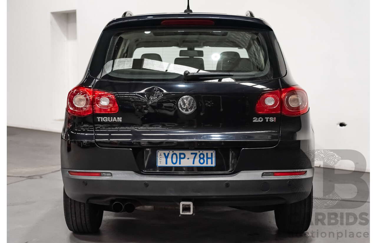 12/2009 Volkswagen Tiguan 125TSI (4x4) 5NC MY10 4D Wagon Black Turbo 2.0L