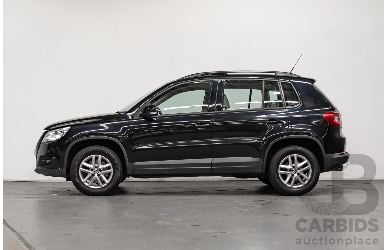 12/2009 Volkswagen Tiguan 125TSI (4x4) 5NC MY10 4D Wagon Black Turbo 2.0L