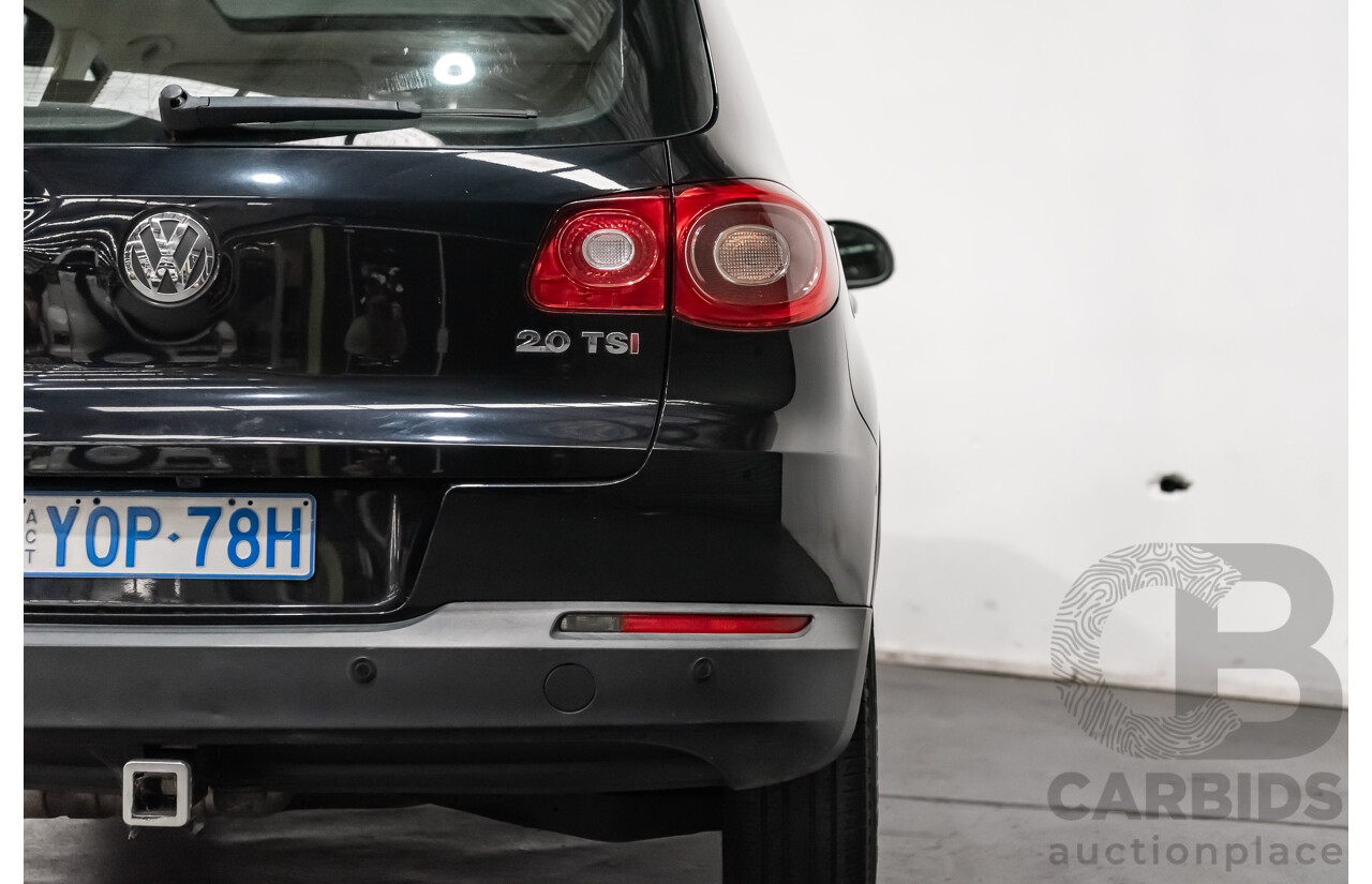 12/2009 Volkswagen Tiguan 125TSI (4x4) 5NC MY10 4D Wagon Black Turbo 2.0L