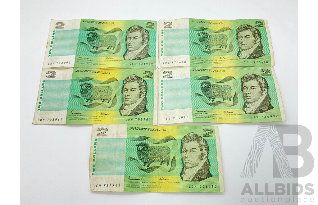 Collection of Australian Two Dollar Notes, Johnstone/Fraser (5)