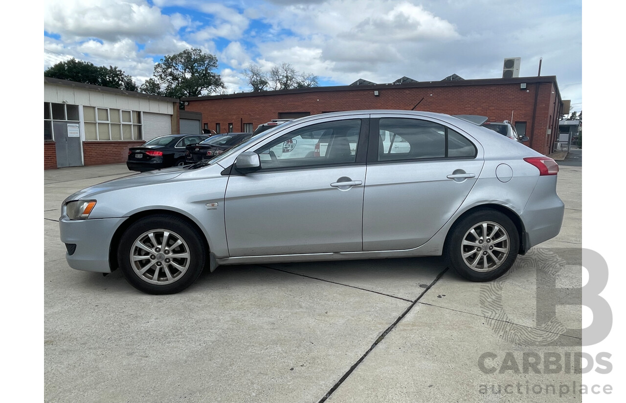 03/11 Mitsubishi Lancer SX SPORTBACK FWD CJ MY11 5D Hatchback Silver 2.0L