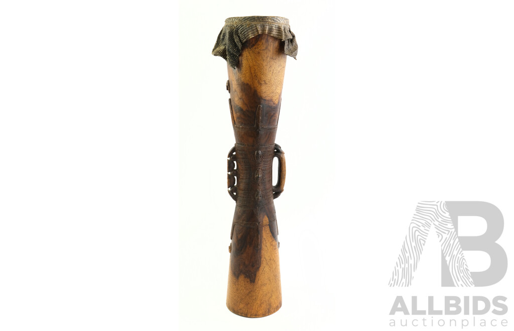 Vintage PNG Hand Carved Wooden Kundu Drum with Lizardf Skin