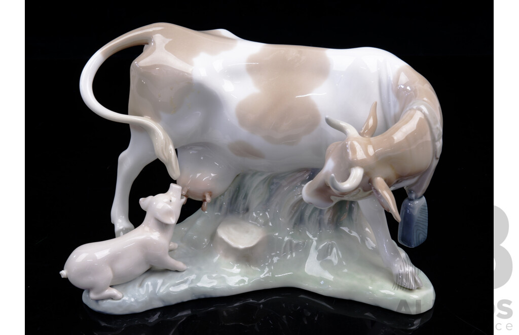 Lladro Porcelain Cow Feeding Cheeky Piglet