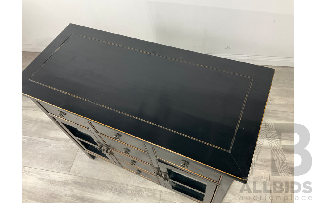 Decorative Chinese Black Lacquer Display Storage Cabinet