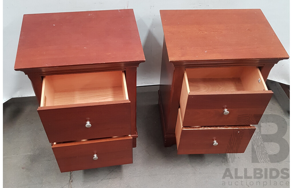 Thomasville Bedside Table Lot of Lot 1511283 ALLBIDS